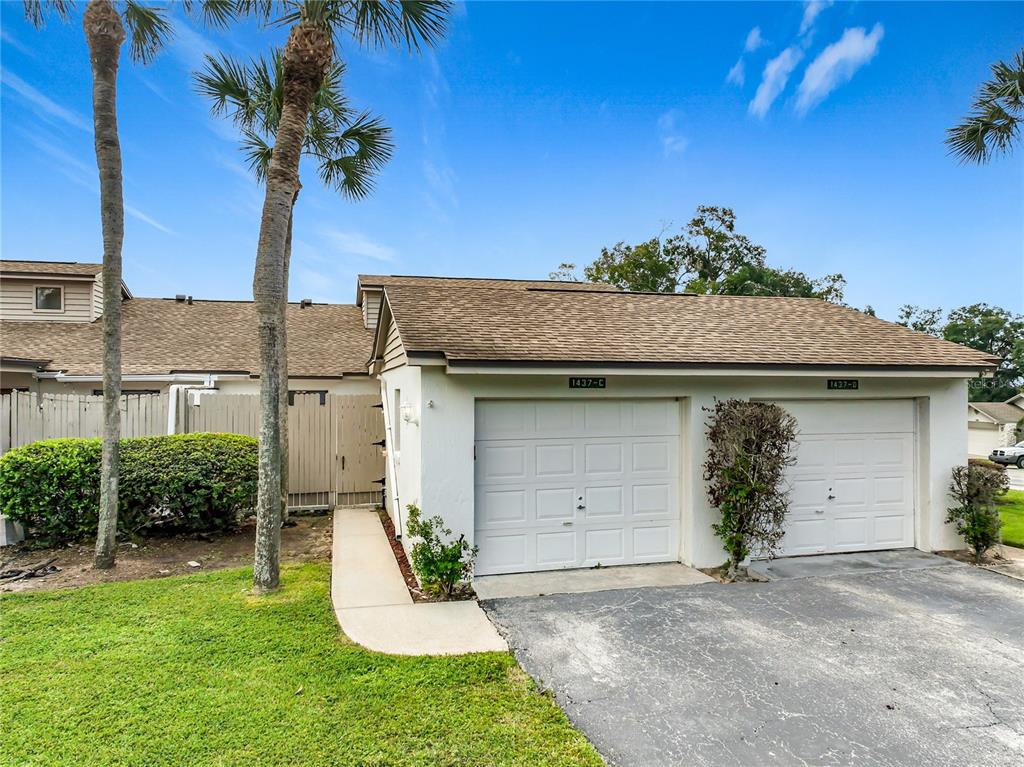 Property for sale at 1437 OAK PLACE UNIT C, APOPKA, FL, 32712