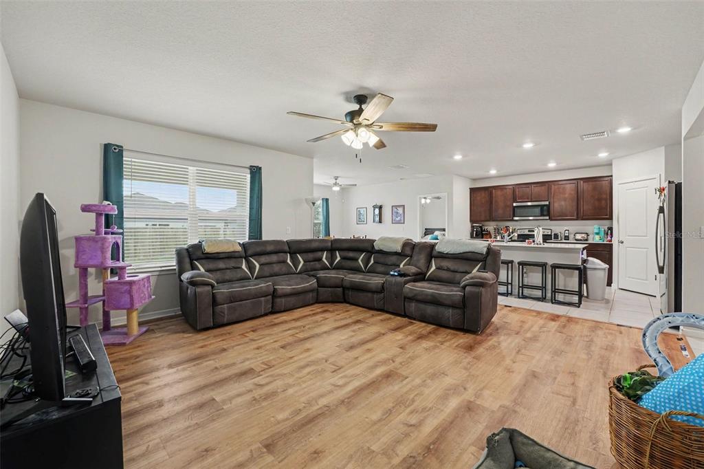 Property for sale at 3824 INDIAN RIVER COURT, LAKELAND, FL, 33811