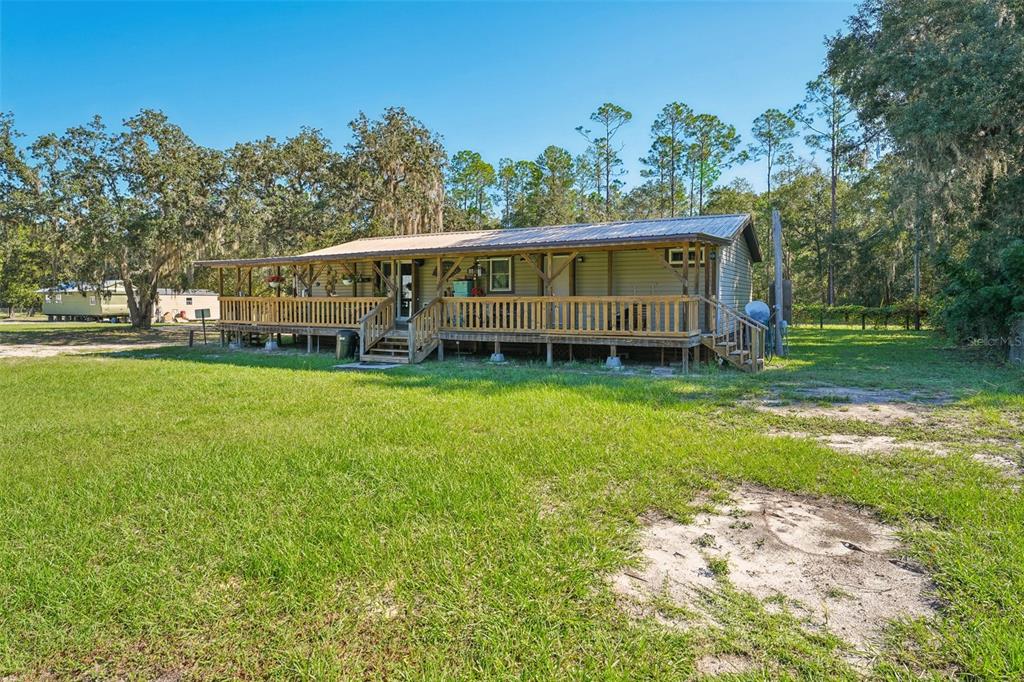 Property for sale at 879 COUSINTOWN ROAD, INTERLACHEN, FL, 32148