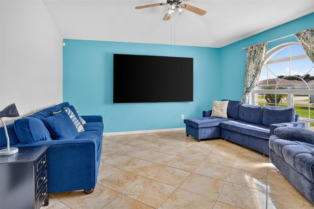 Property for sale at 11 YORK COURT, KISSIMMEE, FL, 34758