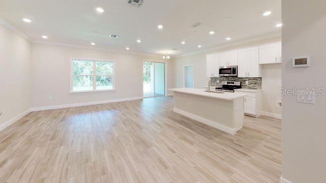 Model home - actual features may vary.