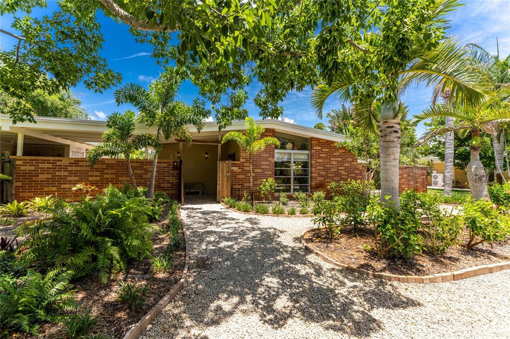 Property for sale at 20 SPANIARDS ROAD, PLACIDA, FL, 33946