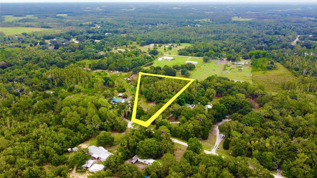 Property for sale at 10725 HUNTERS TRAIL, LAKELAND, FL, 33809