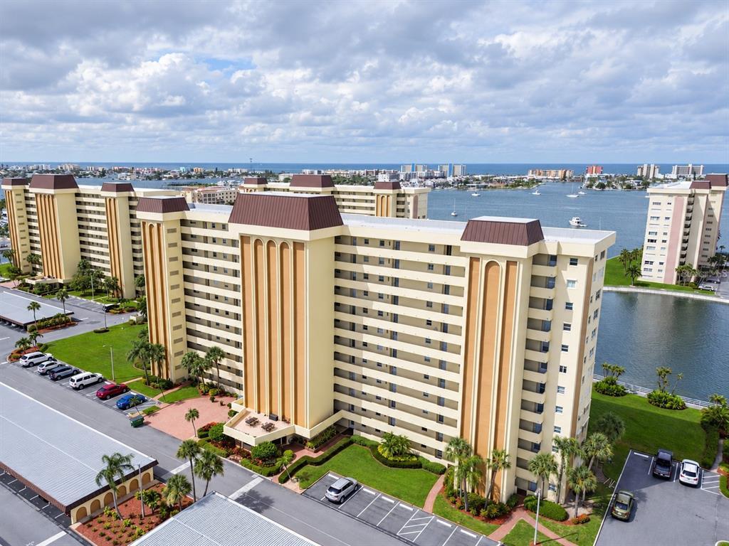 Property for sale at 4575 COVE CIRCLE UNIT 506, ST PETERSBURG, FL, 33708