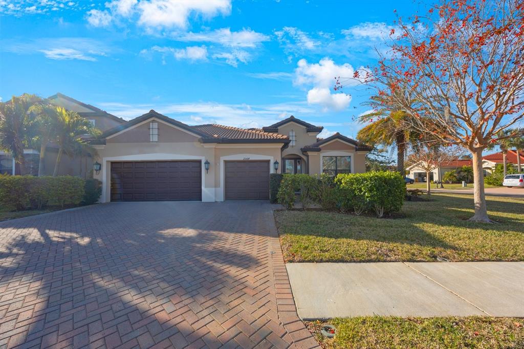 Property for sale at 2564 GRAND CYPRESS BOULEVARD, PALM HARBOR, FL, 34684