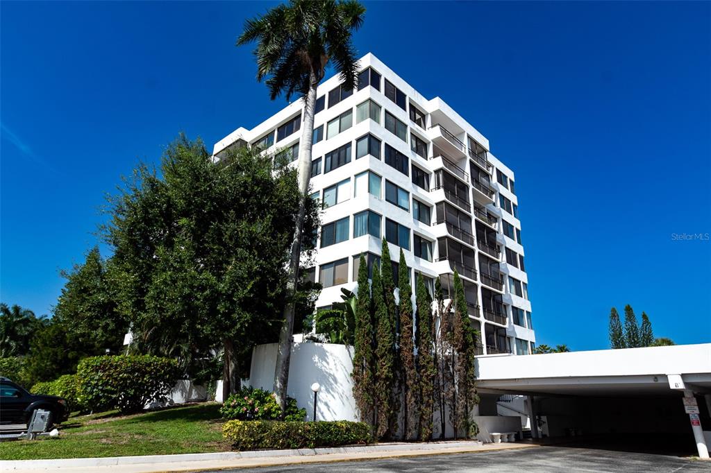 Property for sale at 1500 PRESIDENTIAL WAY UNIT 401, WEST PALM BEACH, FL, 33401