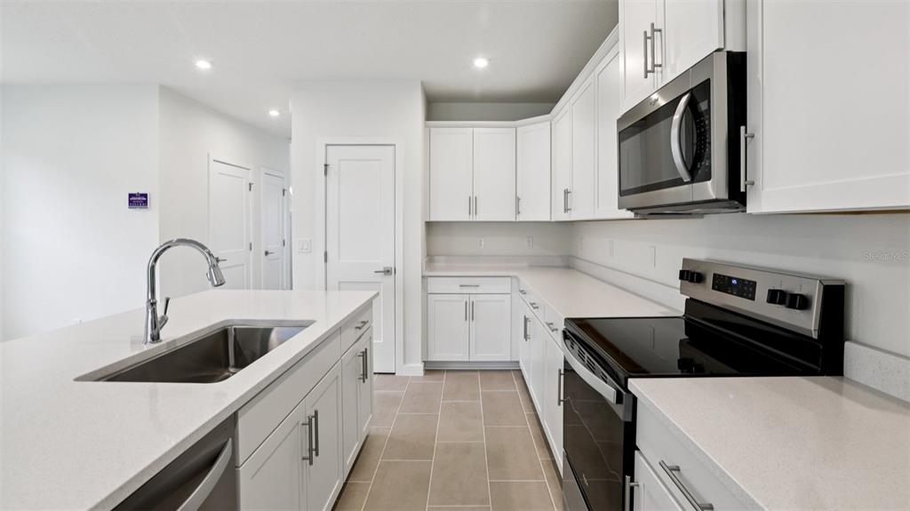Property for sale at 3286 CUP DRIVE, LAKELAND, FL, 33803