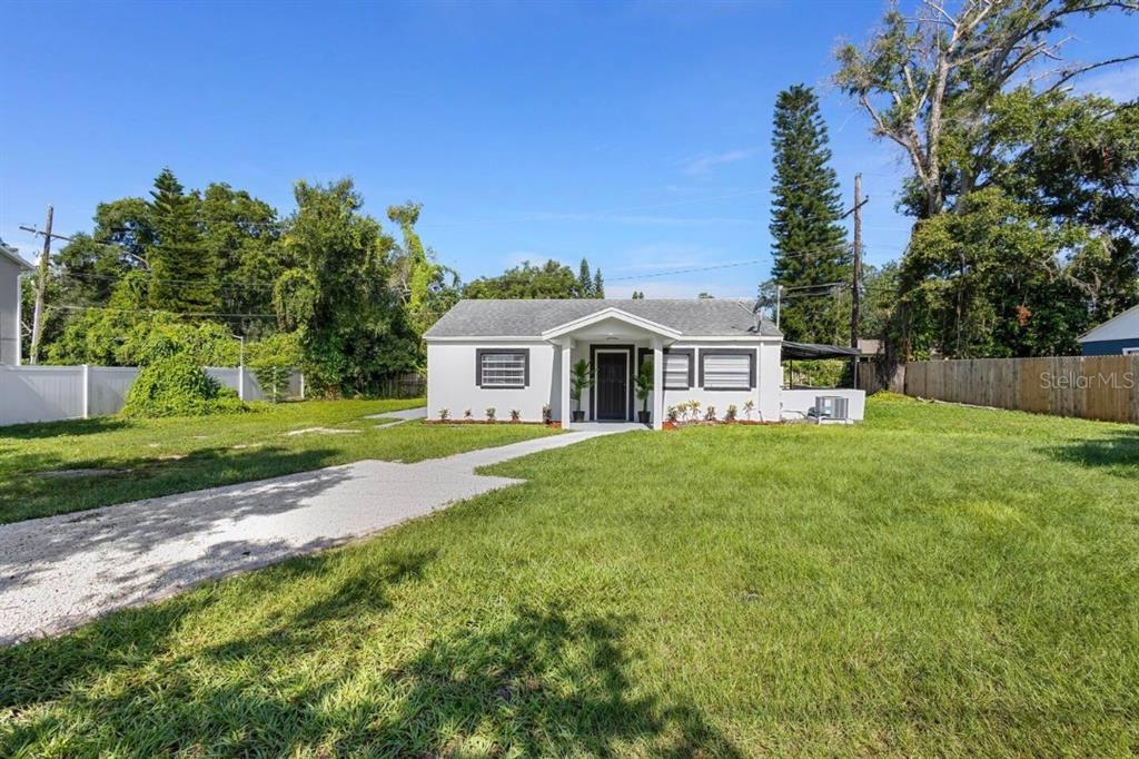 Property for sale at 2600 S CRYSTAL LAKE DRIVE, ORLANDO, FL, 32806