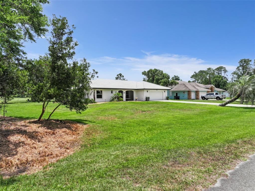 Property for sale at 7651 LIMONIA DRIVE, INDIAN LAKE ESTATES, FL, 33855