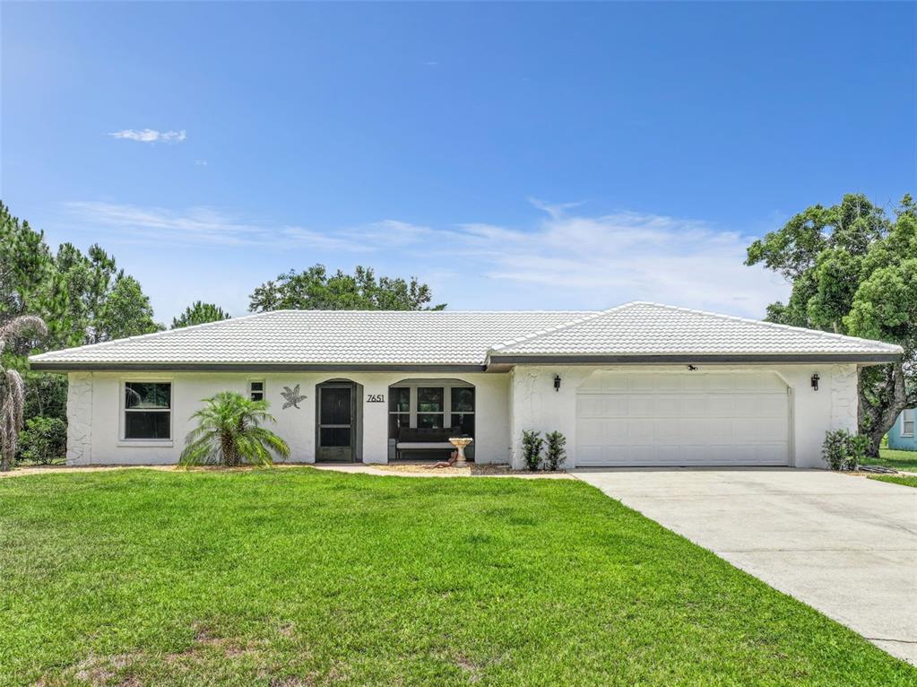 Property for sale at 7651 LIMONIA DRIVE, INDIAN LAKE ESTATES, FL, 33855