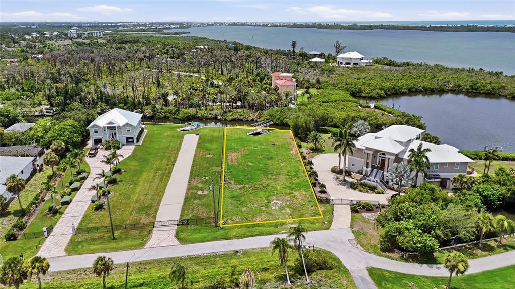Property for sale at 1947 WISCONSIN AVENUE, ENGLEWOOD, FL, 34224