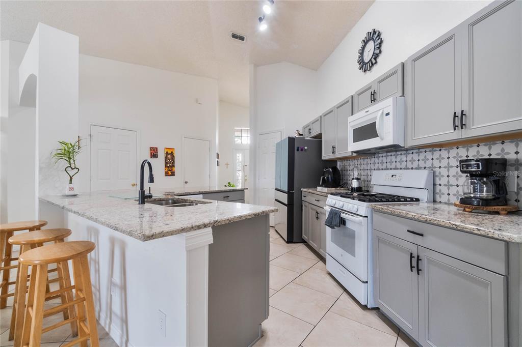 Property for sale at 640 LADY DIANA DRIVE, DAVENPORT, FL, 33837