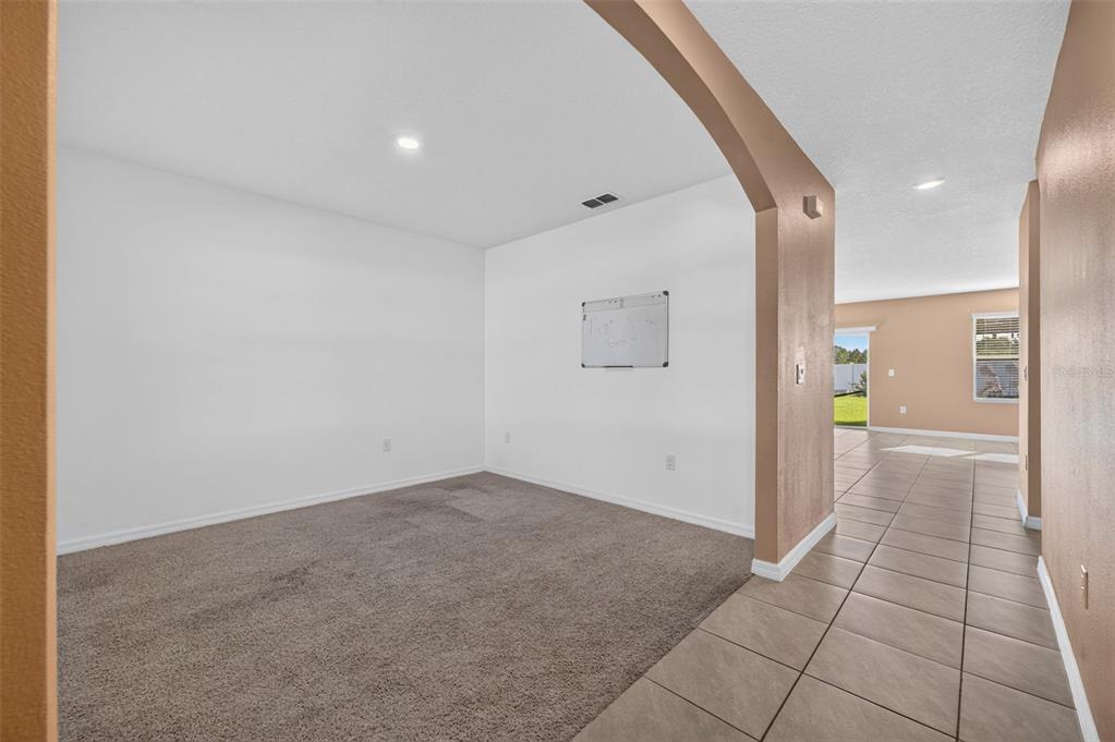 Property for sale at 3042 BETHPAGE LOOP, MOUNT DORA, FL, 32757