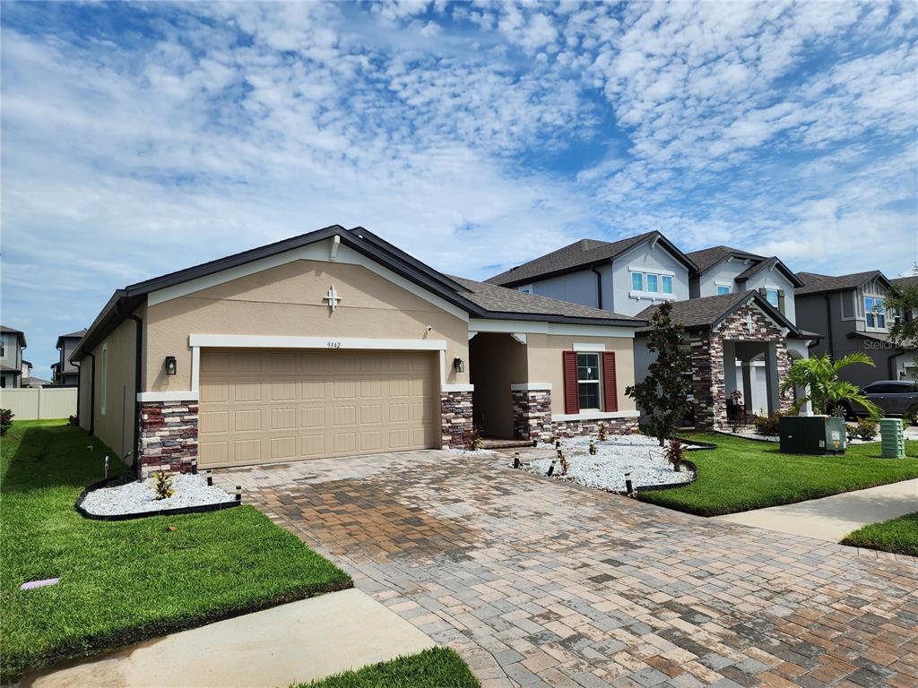 Property for sale at 9342 CRESCENT RAY DRIVE, WESLEY CHAPEL, FL, 33545