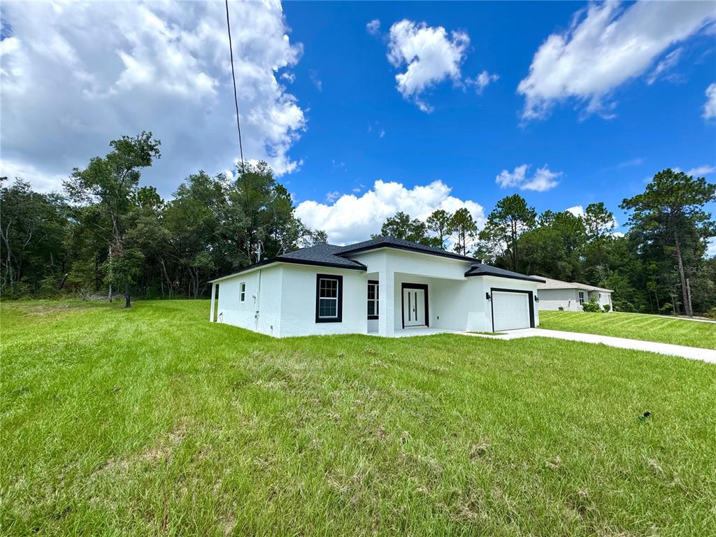 Property for sale at 8050 N OBERON TERRACE, DUNNELLON, FL, 34434