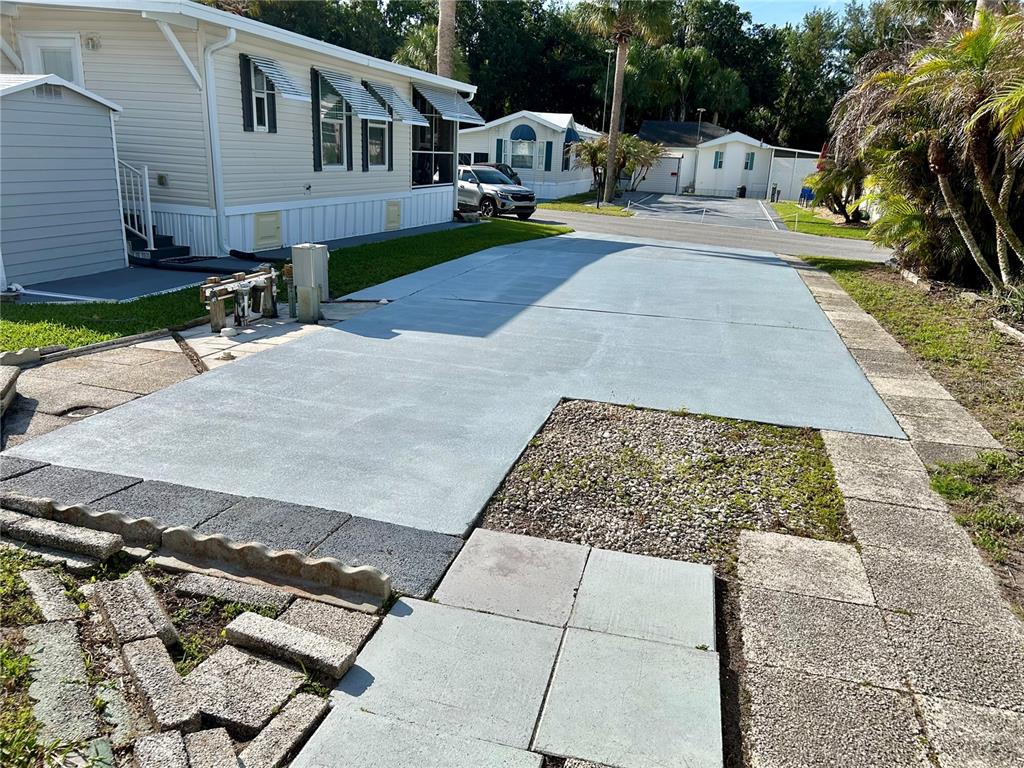 Property for sale at 1112 FEATHER LANE, BOWLING GREEN, FL, 33834