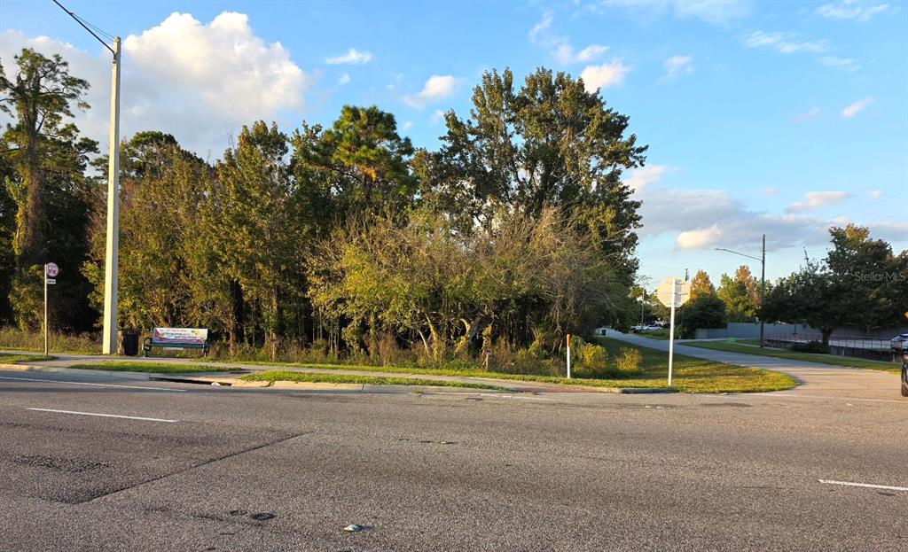 Property for sale at 10921 E COLONIAL DRIVE, ORLANDO, FL, 32817