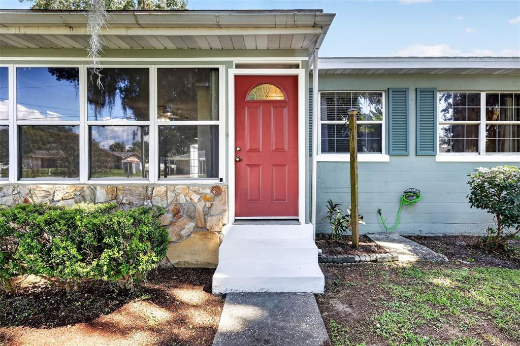 Property for sale at 1610 PARK DRIVE, LEESBURG, FL, 34748