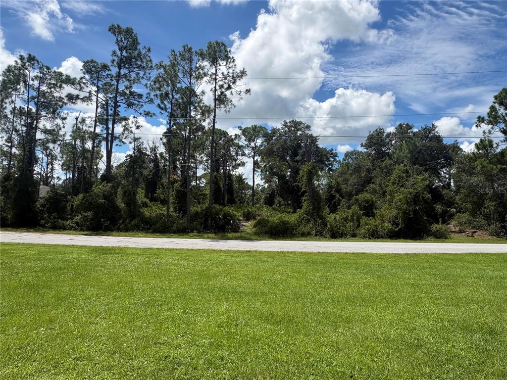 Property for sale at RENAULT CIR N, NORTH PORT, FL, 34291