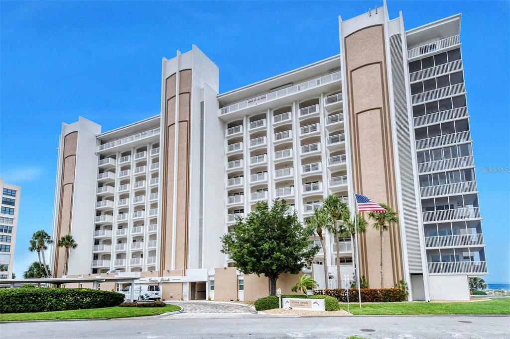 Property for sale at 633 ALHAMBRA ROAD UNIT 1006, VENICE, FL, 34285