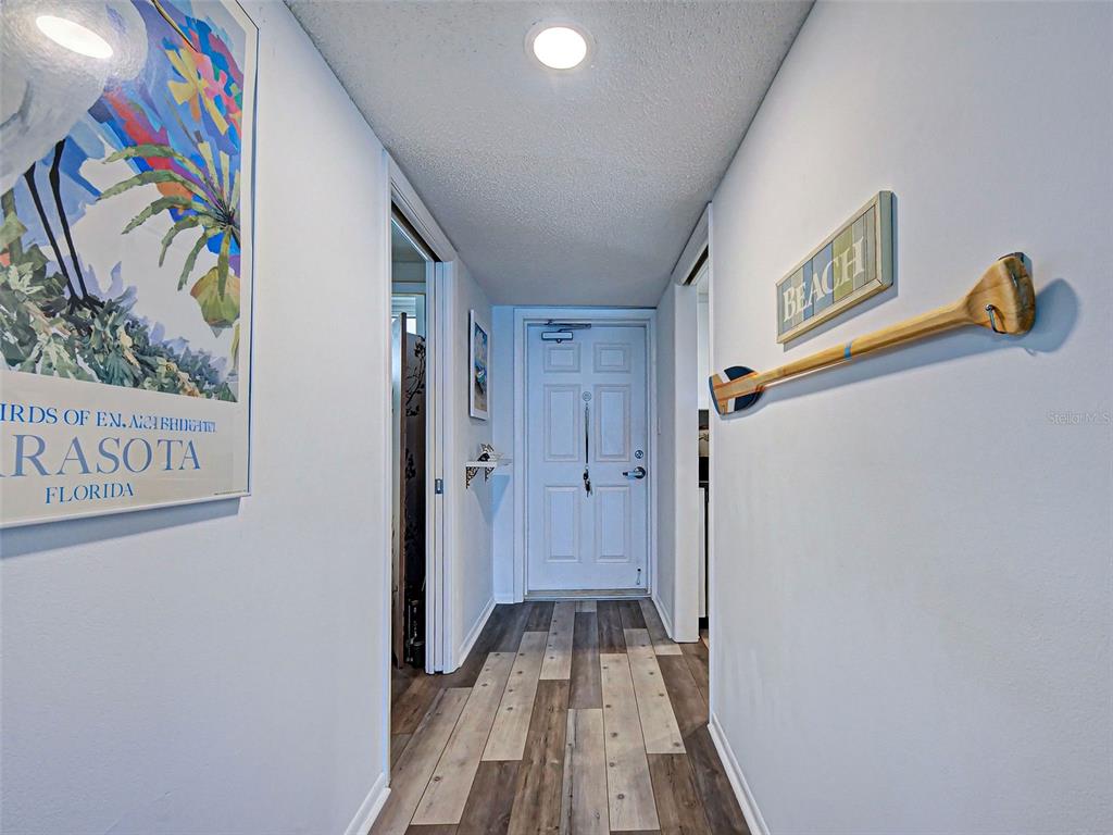 Property for sale at 633 ALHAMBRA ROAD UNIT 1006, VENICE, FL, 34285