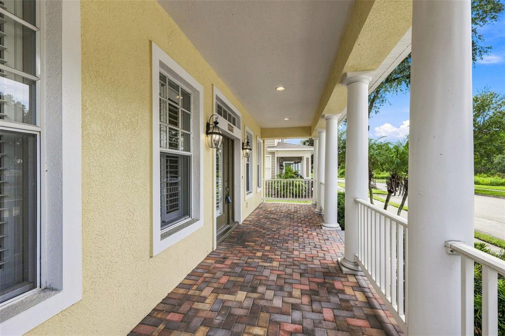 Yes it is the entire width of the house!
