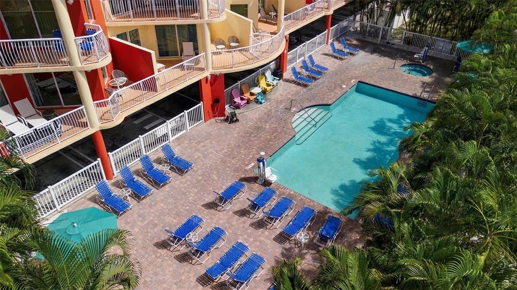 Property for sale at 11605 GULF BOULEVARD UNIT 402, TREASURE ISLAND, FL, 33706
