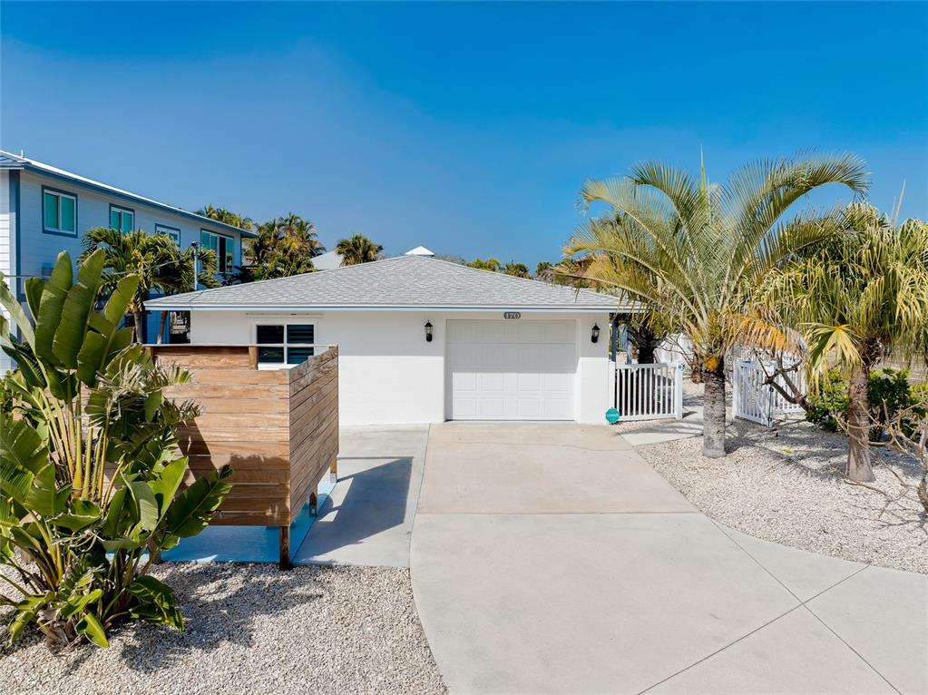 Property for sale at 170 MOCKINGBIRD LANE, ENGLEWOOD, FL, 34223