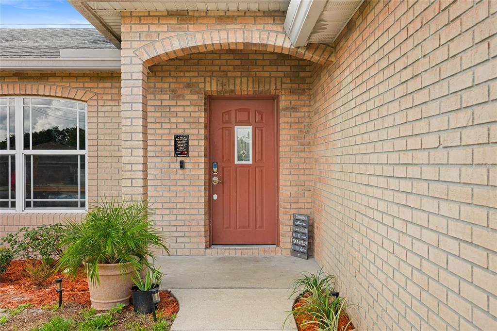 Property for sale at 2086 S PARKTON DRIVE, DELTONA, FL, 32725