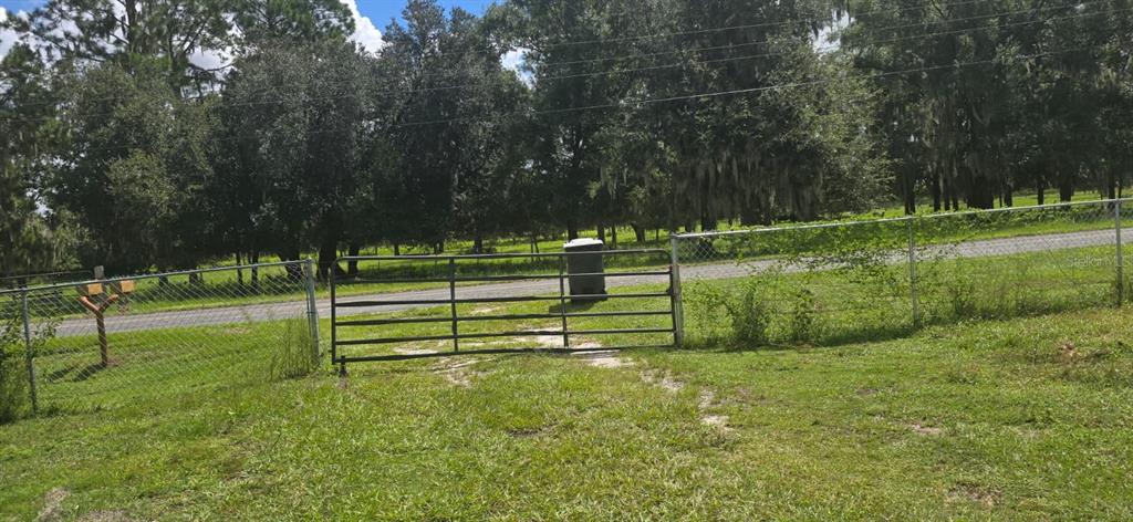 Property for sale at 4511 E KEYSVILLE ROAD, LITHIA, FL, 33547
