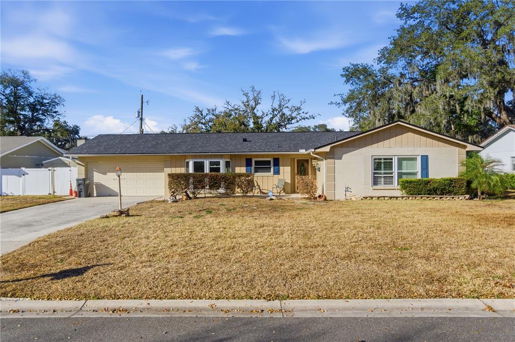 Property for sale at 308 ELLEN WAY, BRANDON, FL, 33510