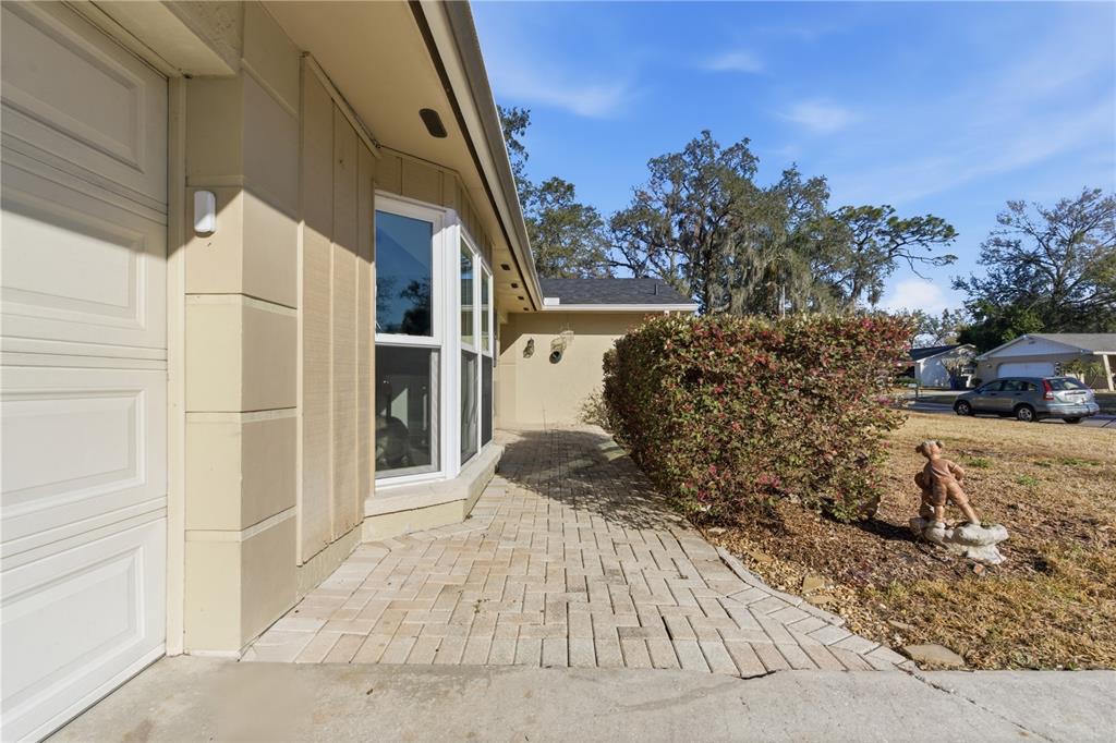 Property for sale at 308 ELLEN WAY, BRANDON, FL, 33510