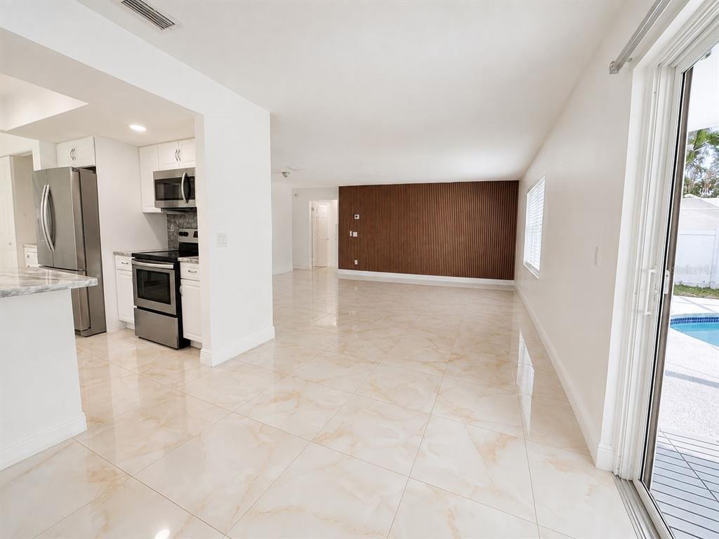 Property for sale at 9203 CAMINO VILLA BOULEVARD, TAMPA, FL, 33635