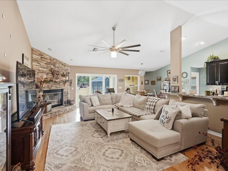 Property for sale at 19950 SW 5TH PLACE, DUNNELLON, FL, 34431