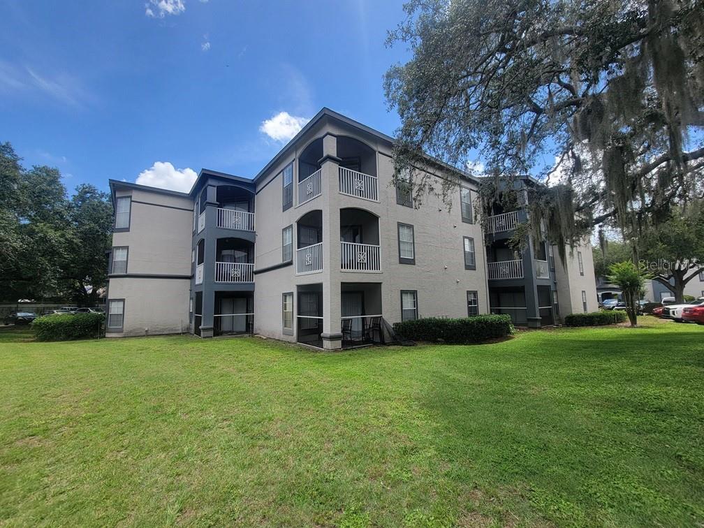 Property for sale at 8413 LUCUYA WAY UNIT 306, TEMPLE TERRACE, FL, 33637