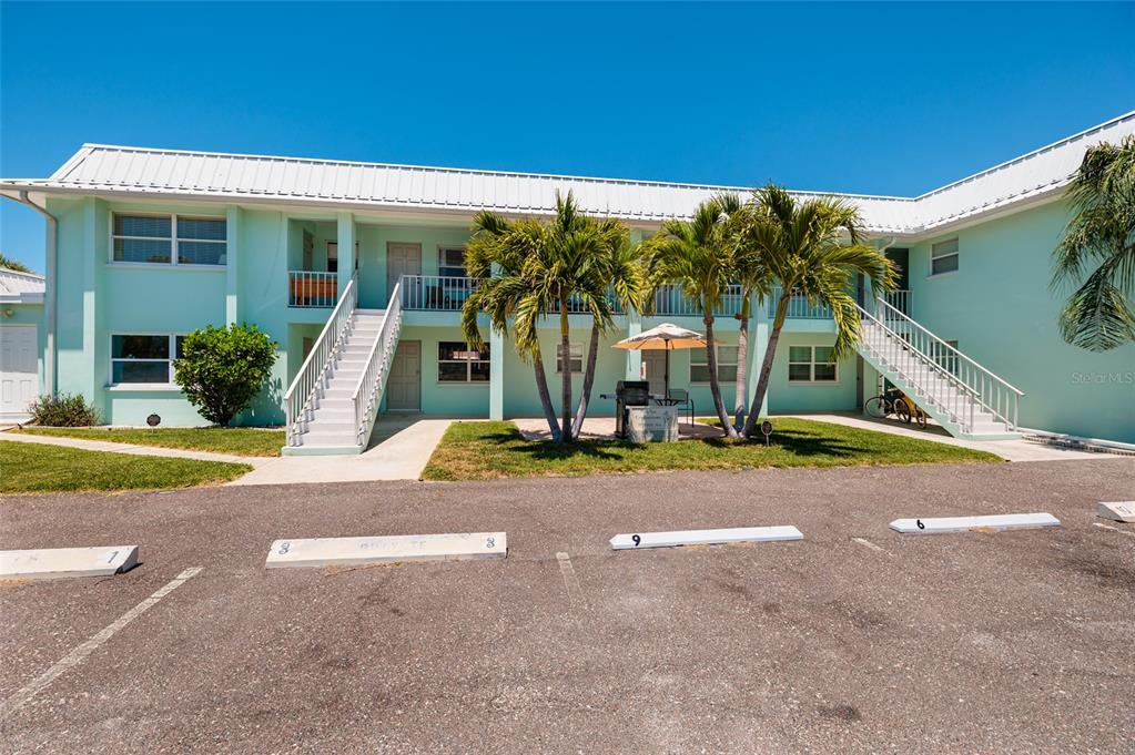 Property for sale at 10 164TH AVENUE UNIT 1, REDINGTON BEACH, FL, 33708
