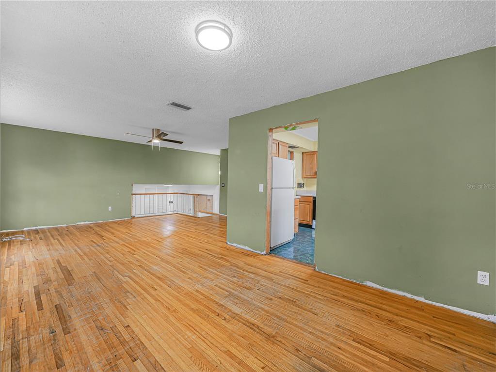 Property for sale at 129 LAKE OTIS ROAD SE, WINTER HAVEN, FL, 33884