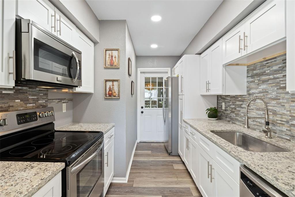 Updated Kitchen!