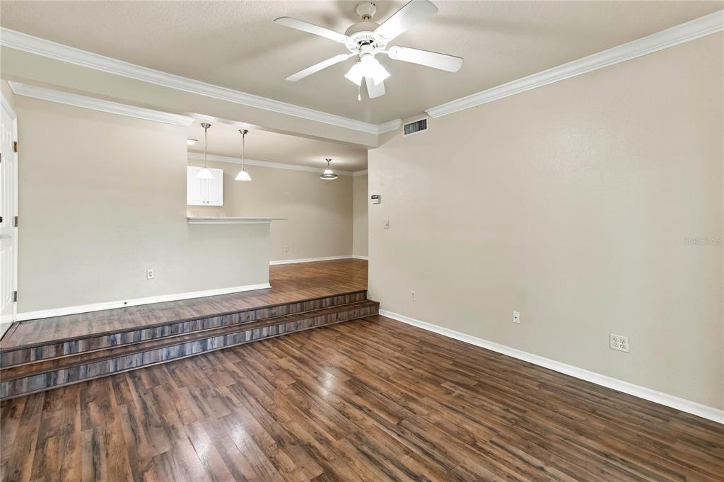 Property for sale at 185 N PEARL LAKE CAUSEWAY UNIT 110, ALTAMONTE SPRINGS, FL, 32714
