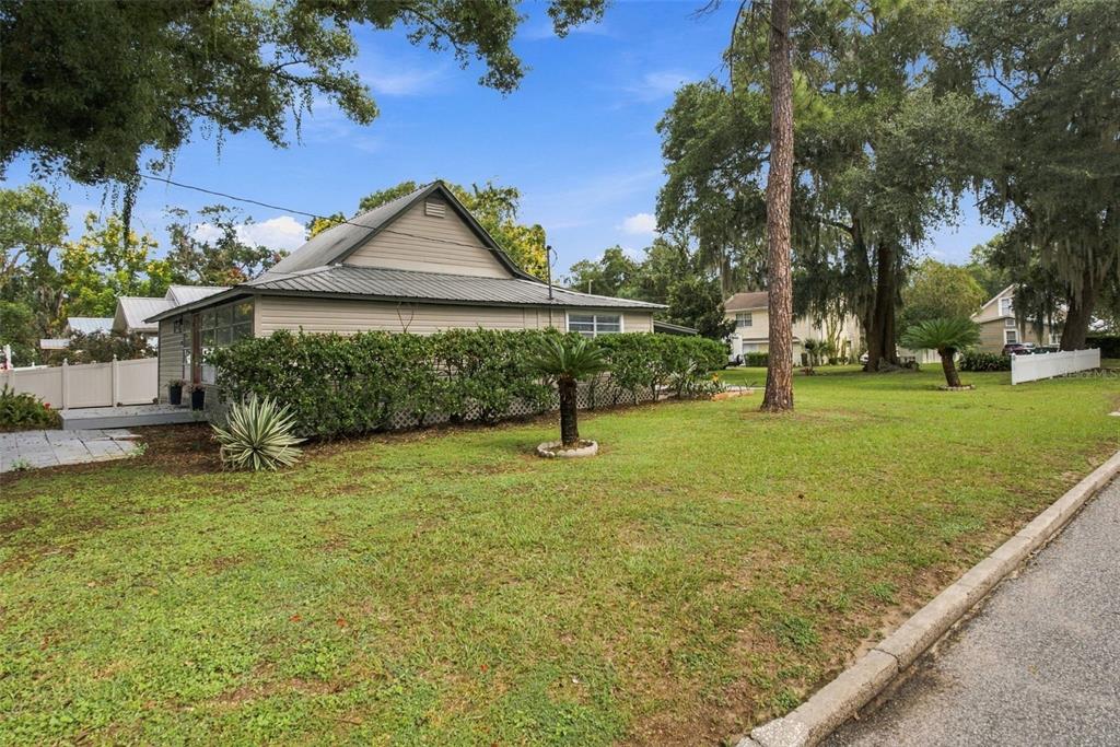 Property for sale at 5450 10TH STREET, ZEPHYRHILLS, FL, 33542