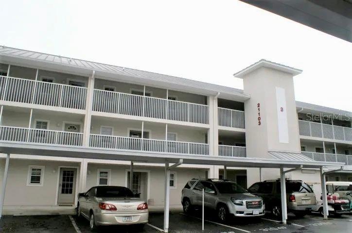 Property for sale at 21103 PATIO VIEW COURT UNIT 3302, LUTZ, FL, 33558