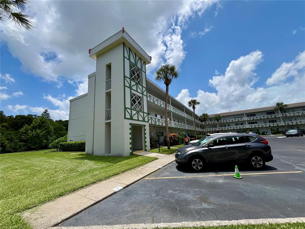 Property for sale at 2471 SUMATRAN WAY UNIT 43, CLEARWATER, FL, 33763