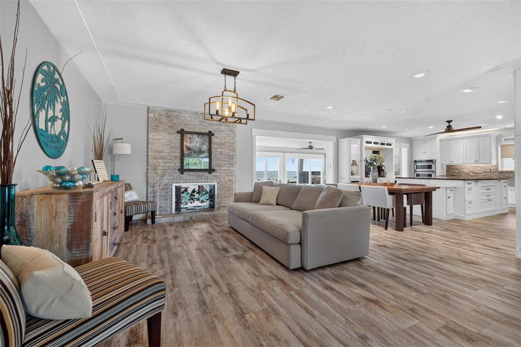 Property for sale at 2480 E BAY ISLE DRIVE SE, ST PETERSBURG, FL, 33705