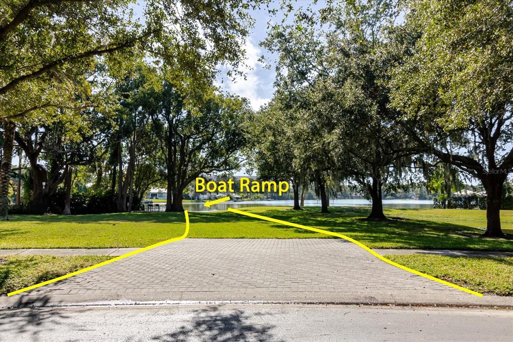 Property for sale at 13510 WESTSHIRE DRIVE, TAMPA, FL, 33618