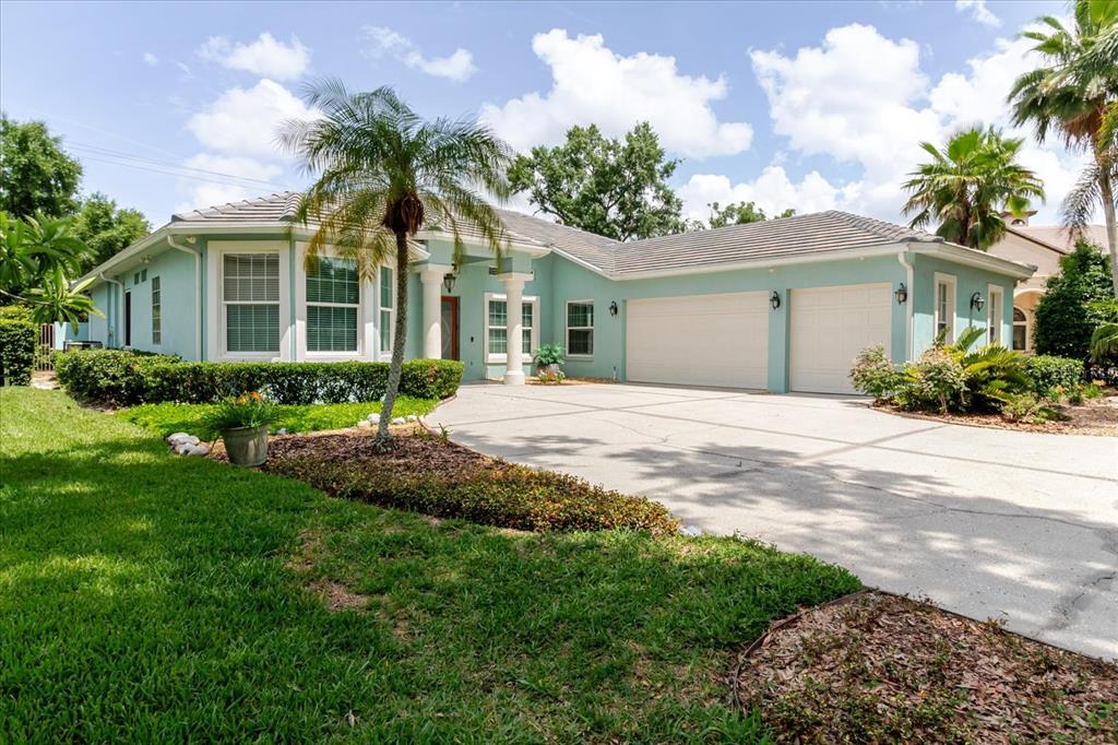 Property for sale at 13510 WESTSHIRE DRIVE, TAMPA, FL, 33618