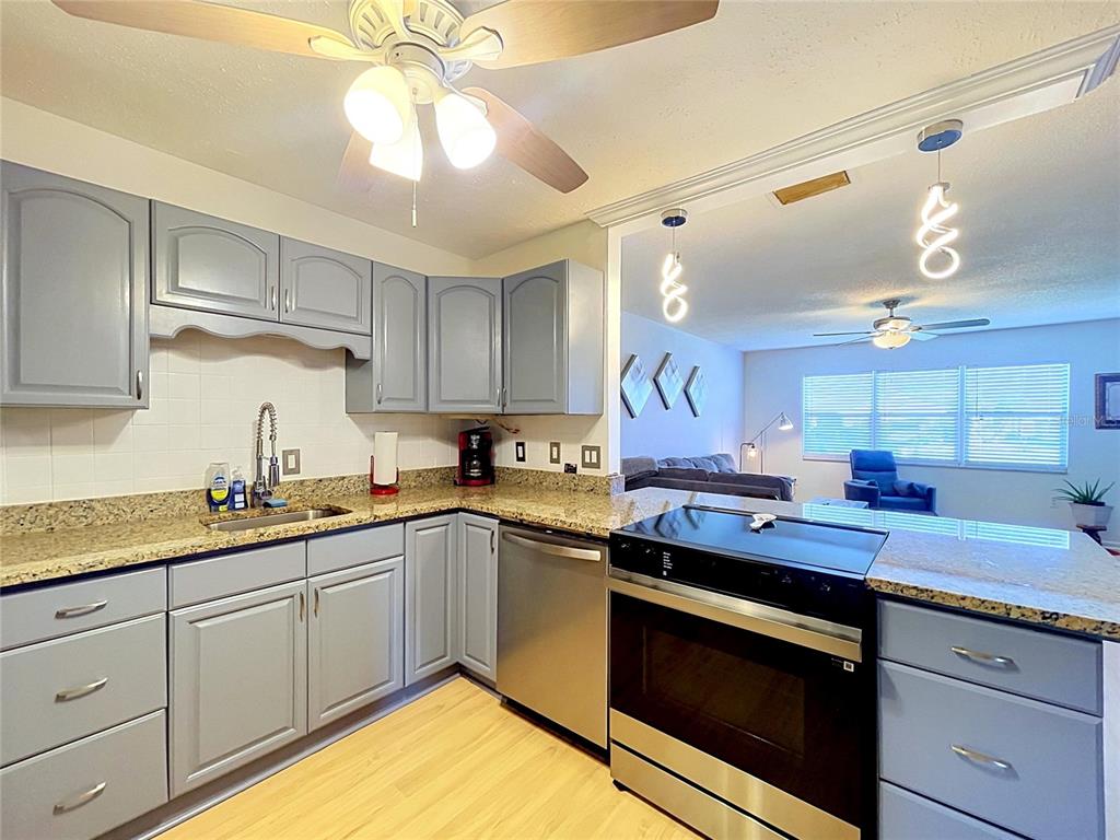 Property for sale at 1520 BELLE GLADE AVENUE, SUN CITY CENTER, FL, 33573