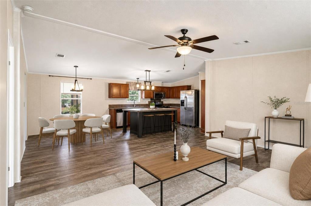 Property for sale at 136 CREEKWOOD RUN, LAKELAND, FL, 33809
