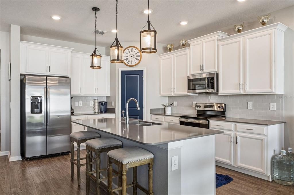 Property for sale at 1939 PERCH HAMMOCK LOOP, GROVELAND, FL, 34736