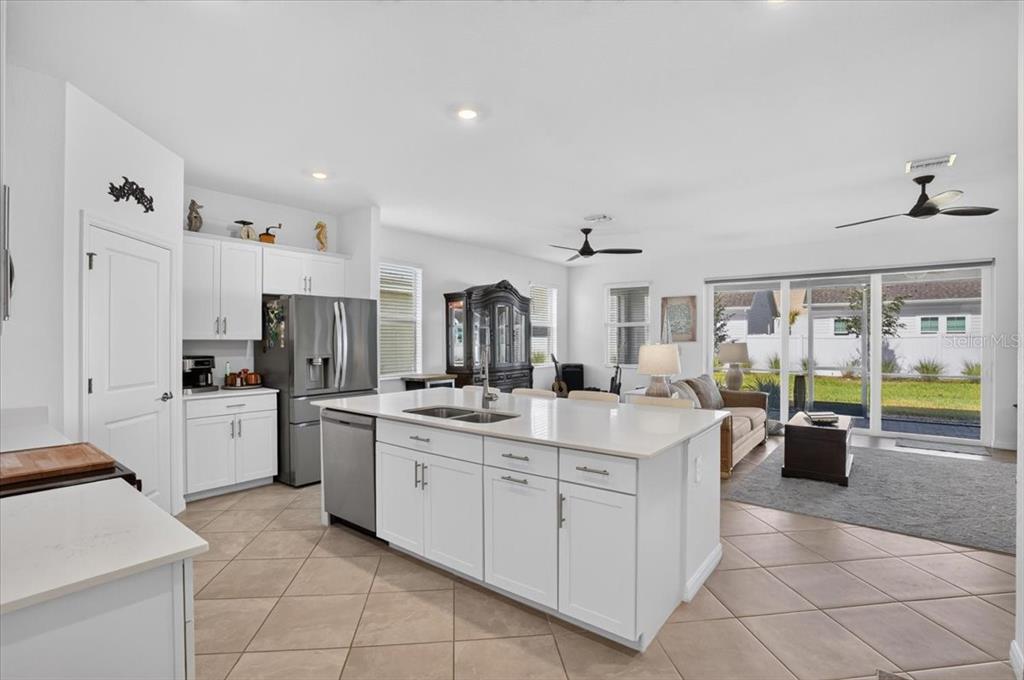 11321 PINOT DR, VENICE, FL 34293