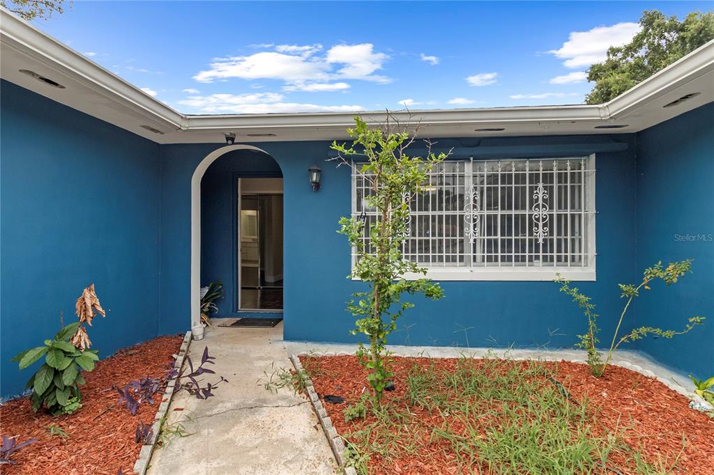Property for sale at 1700 NEEDLEWOOD LANE, ORLANDO, FL, 32818